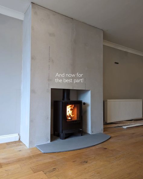 Curious about the process of installing a wood-burning stove in your home?🔥 Swipe to see the step-by-step process as well install this lovely @rais_art_of_fire Q Tee C for our client, Sian. 💭What do you think of the finished result? Let us know in the comments below⬇️ Product specifications: * Rais Q Tee C - glass door * Bespoke grey granite hearth plate * Poujoulat Flue system #modernfireplace #homeheating #woodburningstove #logfire #woodburner #fireplacegoals #fireplacedesign #fireplace... Granite Hearth, Log Fires, Grey Granite, Modern Fireplace, Wood Burning Stove, Fireplace Design, Wood Burning, Glass Door, Fireplace