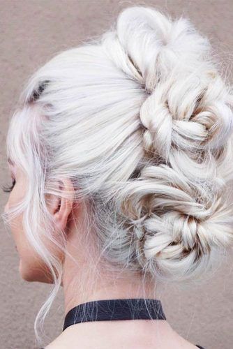 Mohawk Updo, Mohawk Braid, Look Festival, Bridal Hair Inspiration, Mohawk Hairstyles, Long Hair Updo, Trendy Wedding Hairstyles, Faux Hawk, Bridal Hairstyle