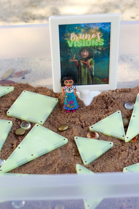 Encanto Birthday Party Ideas + Free Printable Encanto Birthday Party Ideas Diy, Encanto Party Favor Ideas, Encanto Scavenger Hunt, Encanto Party Games, Encanto Activities For Kids, Encanto Classroom, Encanto Birthday Games, Encanto Party Activities, Encanto Sensory Bin