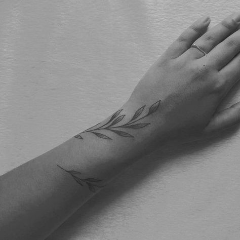 Small Arm Wrap Tattoo, Plants Arm Tattoo, Plant Around Arm Tattoo, Sleeve Tattoos Plants, Hand Tattoo Plant, Wrist Plant Tattoo, Hand Plant Tattoo, Arm Plant Tattoo, Plant Wrist Tattoo