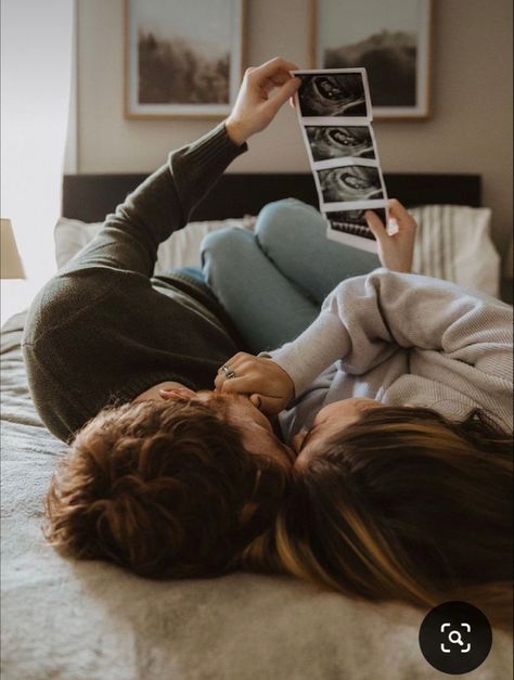 Ivf Pregnancy Announcement, Pregnancy Announcement Photography, Home Maternity Photography, Pregnancy Announcement Pictures, Announcement Photoshoot, Pregnancy Announcement Photoshoot, Ivf Pregnancy, Baby Announcement Photoshoot, Cute Pregnancy Pictures