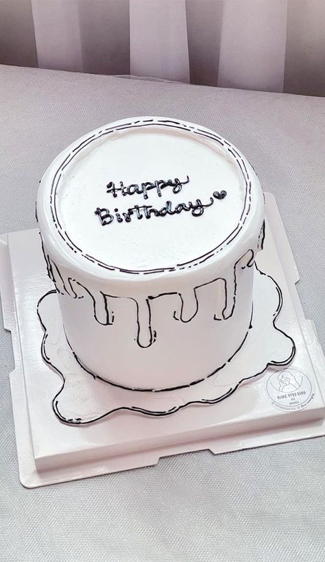 comic cake, comic book cake, outline comic cake, buttercream comic cake, cartoon cake, comic cake designs Comic Cake Ideas, Comic Book Cake, Cake Outline, Comic Cake, Cake Cartoon, Cake Design For Men, Cute Comic, White Birthday Cakes, Black Cake