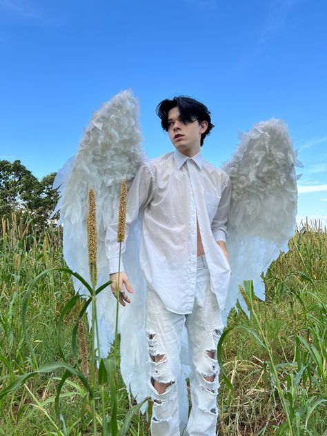 Gay Angel Costume, Men’s Angel Costume, Apollo Halloween Costume, Angel Male Costume, Men’s Halloween Costumes Aesthetic, Angel Costume For Men, Boy Angel Costume, Angelic Outfits Male, Angel Outfit Male