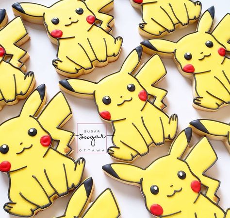 SugarSugar Ottawa on Instagram: “Y'all!! Detective Pikachu comes out today! It looks super cute! Lyric is going to love it! . . . #sugarsugarottawa #customcookies…” Pokemon Cookies Royal Icing, Pikachu Cookies, Cookies Decoradas, Detective Pikachu, 3d Cookie, Pokemon Birthday, Custom Cookies, 7th Birthday, Ottawa