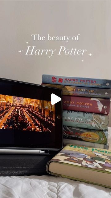 Julia Bookstagrammer on Instagram: "There is a beauty in Harry Potter that I can’t really explain, I feel like you can understand what I mean only if you’ve read the books or even just seen the movies…  I’ve always found amazing the atmosphere of this saga, it brings me comfort like no others can do!🥰  Who’s a fan of Harry Potter like me?🤩  What’s your favourite book and film?☺️" Book Harry Potter Aesthetic, Books Harry Potter Aesthetic, Books Aesthetic Harry Potter, Harry Potter Book Collection Aesthetic, Harry Potter Sassy Moments Book, Aesthetic Books, A Fan, Feel Like, Favorite Books