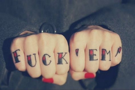 Knuckle Tattoo Ideas, Knuckle Tats, Stay True Tattoo, Inside Finger Tattoos, Ems Tattoos, Hip Tattoos, Knuckle Tattoos, Hand And Finger Tattoos, Wicked Tattoos