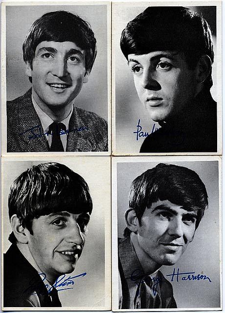 Back when they were young and new. I always prefer The Beatles older works. Devoid of all deep and complex subtext and hidden meaning, they just said what the felt. When they were just having fun. Beatles Memorabilia, Bubble Gum Cards, John Lennon Paul Mccartney, Beatles Love, Beatles Photos, Beatles Pictures, Beatles John, British Invasion, The Fab Four