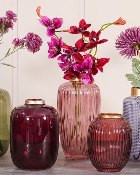 Pure Home+Living on Instagram: "Display playful pink florals with our Ruby red collection of vases for a perfect festive vibe. . Shop now to add a delightful touch to your home. #floralarrangement #homedecor" Pink Accents Living Room, Eclectic Vases, Instagram Display, Colour House, Pink Glass Vase, Colored Vases, Red Vases, Pink Vase, Plant Vase