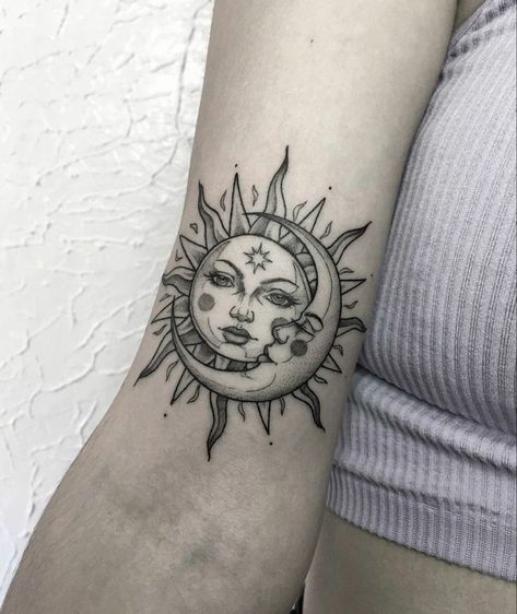 Cute Tattoos For Women With Meaning Arm, Pretty Sun And Moon Tattoos, Sun And Moon Tattoo Ideas For Women, Women Lion Tattoo, Mayan Tattoos For Women, Sun And Moon Hand Tattoo, Jesus Tattoo Ideas, Lion Tattoo For Women, Sun And Moon Tattoo Ideas