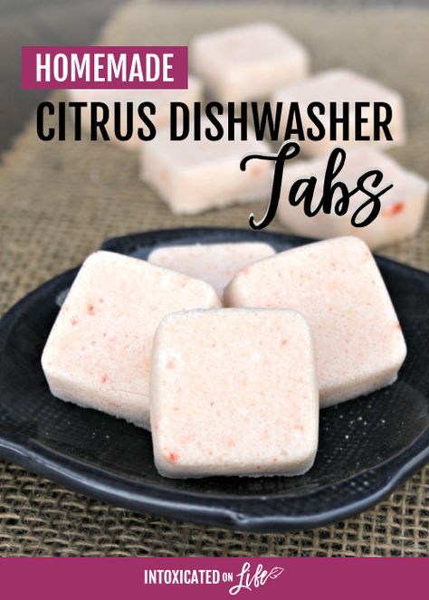 Diy Dishwasher Tablets, Dishwasher Tabs, Clean Baking Pans, Dishwasher Tablets, Pasta Dental, Glass Cooktop, Deep Cleaning Tips, Natural Cleaners, Cleaning Recipes