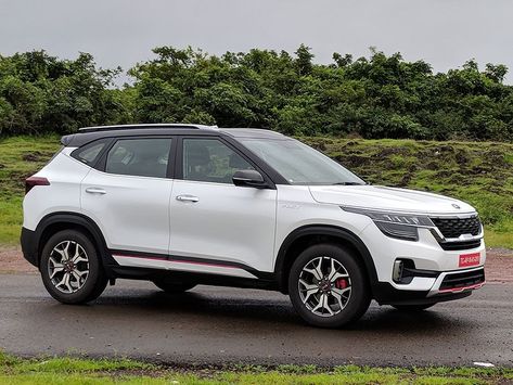 Kia Seltos Review – A New Benchmark for SUVs in India! Car Photos Hd, Indian Cars, Kia Car, Jeep Wallpaper, Indian Road, Bajaj Auto, Car Aesthetics, Kia Seltos, Oneplus Wallpapers