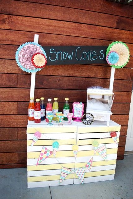 Snow Cone Summer Party!  See more party ideas at CatchMyParty.com! Pool Party Kids, Splash Party, Luau Birthday Party, Fiesta Tropical, Pool Birthday, Snow Cone, Luau Birthday, 13th Birthday Parties, Summer Birthday Party