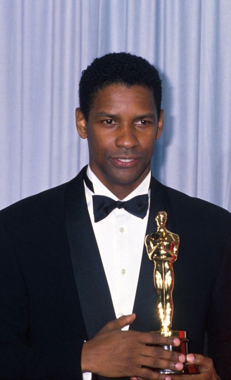 Denzel Washington Oscar, Street Style Celebrities, 90s Black Men, Capricorn Zodiac Sign, Capricorn Life, Capricorn Zodiac, Black Actors, Famous Black, Man Crush Everyday