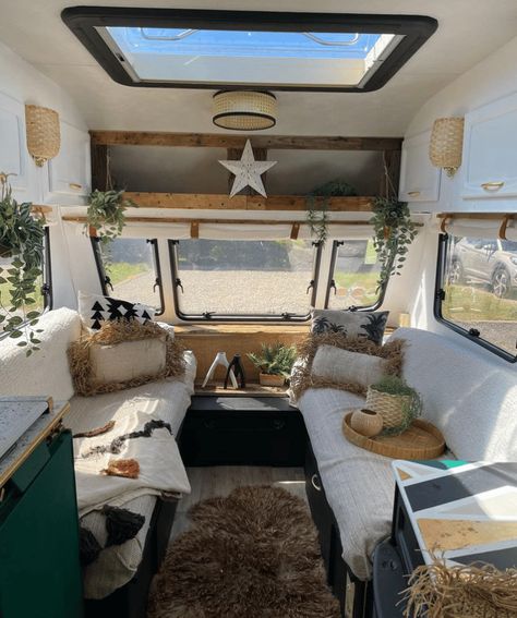 Small Caravan Interior, Caravan Interior Design, Caravan Renovation Diy, Caravan Interior Makeover, Small Camper Interior, Caravan Conversion, Diy Caravan, Rv Interior Design, Caravan Living