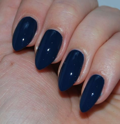 Dark Blue Nails, Navy Nails, Manicure Inspiration, Dark Nails, Nagel Inspo, Opi Nails, Nail Varnish, Funky Nails, Minimalist Nails