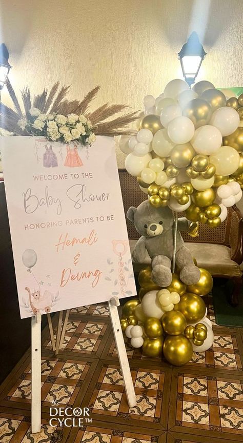 A cute boho entrance for a baby shower #babyshower #bohemian #cute #pampasgrass Function Entrance Decoration, Baby Shower Entry Ideas, Baby Shower Stage Decorations, Baby Shower Entrance Decor, Baby Shower Entrance Sign, Boho Entrance, Baby Shower Program, Shower Clothes, Baby Shower Clothes