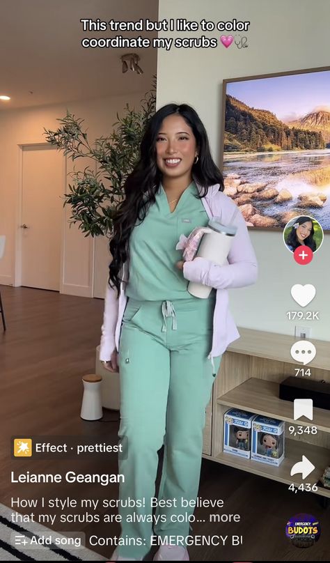 Winter Nurse Outfit, Medical School Aesthetic Outfits, Rbt Work Outfit Scrubs, Cute Doctor Outfits, Cute Scrub Outfits, How To Style Scrubs, Nurse Scrubs Aesthetic, Cute Scrubs Outfits, Vet Outfit