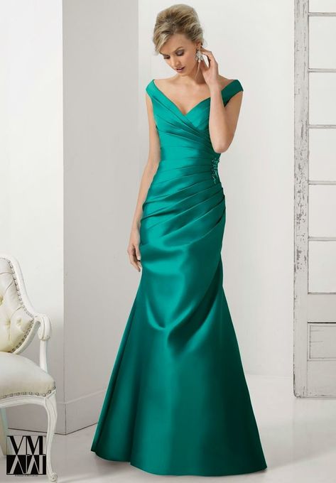 Fly Me to the Moon: Check Out Our Gorgeous New Mother of the Occasion Gowns Mothers Gowns, Mother Of The Bride Dresses Long, Designer Evening Gowns, Mother Of Groom Dresses, Mori Lee, Mob Dresses, Mother Of Groom, Mom Dress, Mother Of Bride