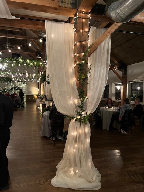 Christmas Wedding Inspiration, Barn Parties, Ethereal Wedding, Magical Wedding, Wedding Event Planner, Diy Wedding Decorations, Wedding Book, Wedding Arch, Our Wedding Day