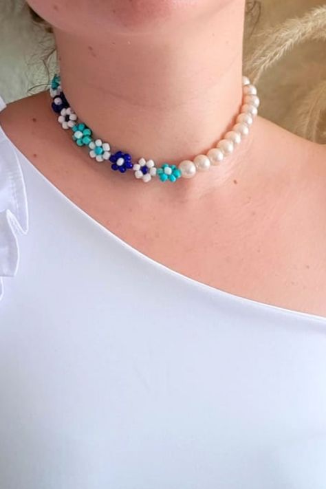 Úsalo como tu mejor accesorio playero. Choker, Collar