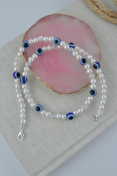 Evil Eye Pearl Necklace, Home Made Necklace, Evil Eye Beads Necklace, Evil Eye Beaded Necklace, Dainty Pearl Necklace, Dainty Necklaces, Necklace Matching, Body Creams, Turkish Evil Eye