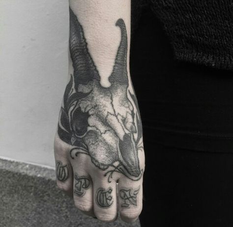 Blackwork Skull Tattoo, Skull Tattoo Hand, Animal Skeleton, Skull Hand Tattoo, Animal Skeletons, Skeleton Tattoos, Tattoo Hand, Skeleton Hand Tattoo, Animal Skull