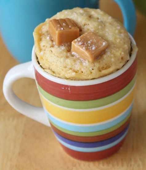 Cakes! Made in a coffee mug : Lifestyles Caramel Mug Cake, Mug Cake Eggless, Cake Microwave, Coffe Mug Cake, Mug Cake Microwave, Cake Mug, Rhubarb Cake, Salty Cake, Mug Recipes