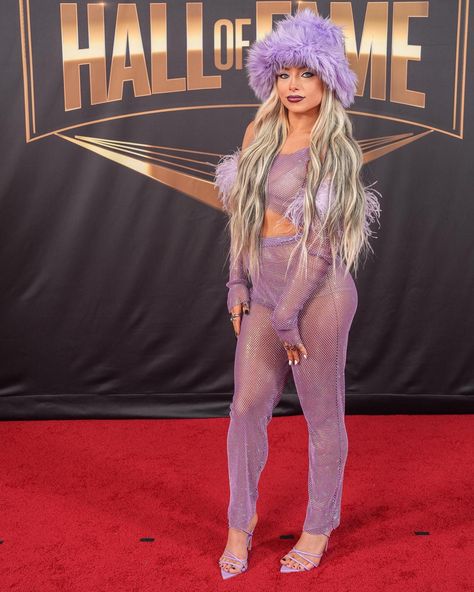 LIV Morgan (@YaOnlyLivvOnce) / Twitter Liv Morgan Wwe, Gionna Daddio, Lilly Pulitzer Outfits, Wwe Hall Of Fame, Liv Morgan, Green Bodysuit, Wwe Champions, Professional Wrestler, Female Wrestlers