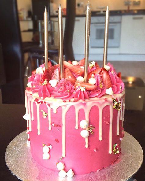 Pretty In Pink Cake Ideas, Barbie Pink Cake, Dark Pink Cake, Hot Pink And Gold Cake Birthday, Hot Pink Bday Cake, Hot Pink And Gold Cake, Pink Cake With Strawberries On Top, Pink And Yellow Drip Cake, Pink Drip Cake Birthday