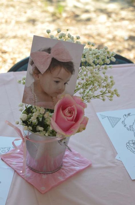 (Centerpiece idea) Ruffles and Bows Birthday Party Ideas | Photo 13 of 19 | Catch My Party طفلة حديثة الولادة, Tafel Decor, Baby Dedication, Baptism Party, Baby 1st Birthday, Baptism Girl