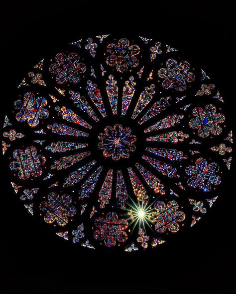 Gothic Era Aesthetic, Gothic Stained Glass Windows, Glorious Masquerade, Cathedral Rose Window, Stained Glass Cathedral, Stained Glass Gothic, Rainbow Aesthetics, Filler Art, Window Tattoo