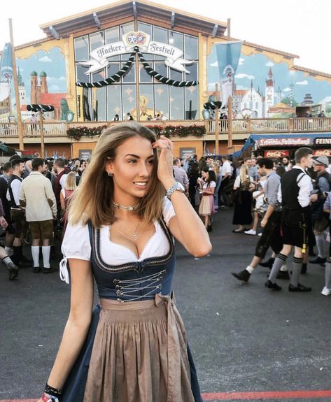 Octoberfest Outfits Diy, Octoberfest Women, German Dresses, Octoberfest Outfits, Beer Maiden, Beer Wench, Oktoberfest Outfits, Oktoberfest Woman, German Dress