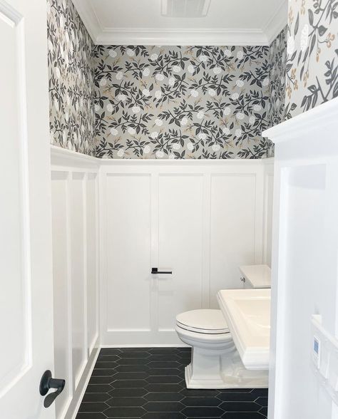 Bathroom Wallpaper And Board And Batten, Wainscoting Bathroom Wallpaper, Chair Rail And Wallpaper Bathroom, Half Bathroom With Wainscoting, Bathroom With Wainscotting And Tile, Bead Board Wallpaper Bathroom, Wallpaper In Bathroom Small Spaces, Modern Farmhouse Wainscoting, High Wainscoting Bathroom