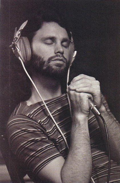 jim morrison. Ray Manzarek, The Doors Jim Morrison, Musica Rock, James Franco, Light My Fire, Rock N’roll, I'm With The Band, Jim Morrison, Music Icon