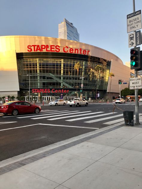 Staples Center Los Angeles, Los Angeles 2000s, Cali Aesthetic, South Central Los Angeles, Usa Life, Los Angeles Aesthetic, California Towns, Los Angeles Downtown, Inglewood California