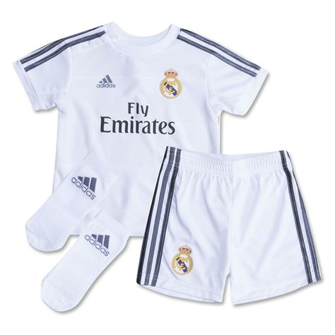 Real Madrid 13/14 Home Baby Kit Real Madrid Kit, Vogue Kids, Soccer Shop, Kit Bebe, Shorts Adidas, Festival Inspiration, Soccer Kits, Adidas Football, Baby Kit