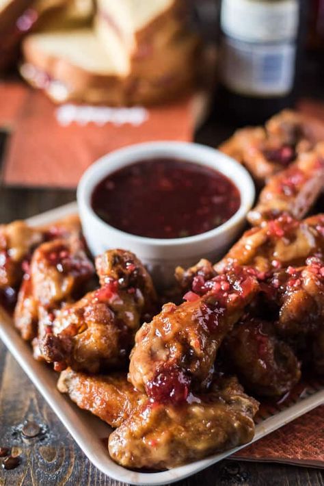 Spicy PB&J Wings - Dip these peanut butter glazed chicken wings into the strawberry jalapeno glaze and cheer louder than ever before! American Sandwich Recipes, Glazed Chicken Wings, Peanut Butter Dessert Recipes, Tailgate Snacks, Cilantro Chicken, Tailgating Recipes, Snack Dip, Spicy Peanuts, Glazed Chicken