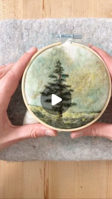 Erin Gardner on Instagram: "Felting a forest🌲  Bonus: Can you spot the moment where I flipped my canvas upside down after making the background? I left it that way too. Just a reminder not to be afraid to look at your work from all angles. Sometimes it knows where it wants to go even when you don’t. 🙃  #process #needlefelting #felt #feltingprocess #forest #2dneedlefelting #woolpainting #feltedforest #feltedlandscape #fiberartist #wip #landscape #woodlandlandscape" Needle Felting Diy Tutorials, Wet Felting Tutorial, Needle Felting Tutorial, Felted Crochet, Landscape Art Quilts, Wet Felting Projects, Needle Felting Diy, Wool Felt Projects, Needle Felted Christmas