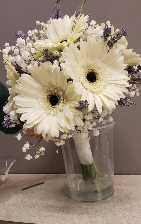 White Gerbera Daisy Centerpiece, White Gerbera Bouquet, Gerbera Daisy Wedding Centerpieces, White Gerbera Daisy Bouquet, Lavender And Daisy Bouquet, White Gerber Daisy Bouquet, Gerber Daisy Bouquet Wedding, Gerbera Daisy Centerpiece, Gerber Flowers