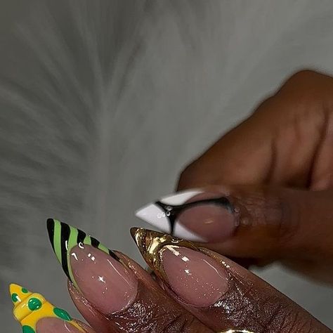 AA Nail Studio LLC on Instagram: "You snooze 💤 ya lose 🤸🏽‍♂️. It’s hump day!   .  . #naturalSet #Fullset #Overlay #BoxNails #Baltimorenailtech #nailsbyAA #Baltimore #nailsoﬁnstagram #quickset #gelmani #AAnailStudio #Nailinspo #MD #dmv #Baltimorenails #Nails #maryland #marylandnails #marylandnailtech #DMVnailtech #nailsoﬁnstagram #shortnails" Nail Knowledge, Baddie Nail Designs, Elite Nails, Tapered Square Nails, Sassy Nails, Diy Acrylic Nails, Minimalist Nail Art, Stylish Nails Designs, Exotic Nails