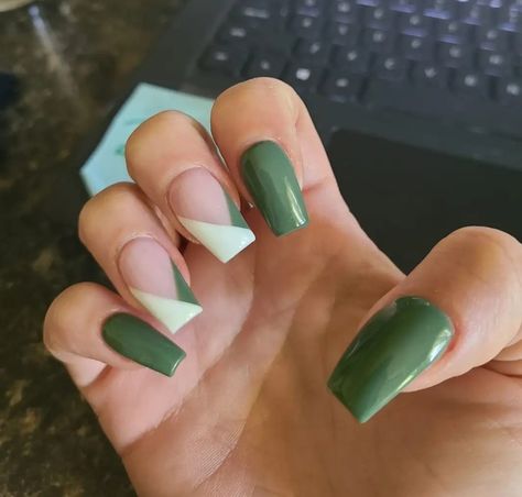 Army Green And White Nails, Olive Green And White Nails, Army Green Nail Designs, Army Green Nails, Green And White Nails, Green Nail Designs, Short Coffin Nails, Simple Green, Acrylic Nails Coffin