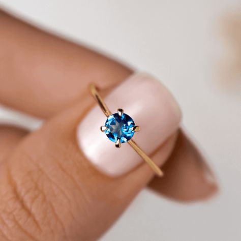 Blue Topaz Round Ring, London Blue Topaz Jewelry, Blue Topaz Jewelry, Blue Topaz Gemstone, London Blue Topaz Ring, Topaz Jewelry, Coconut Girl, Detailed Ring, Women's Jewelry And Accessories