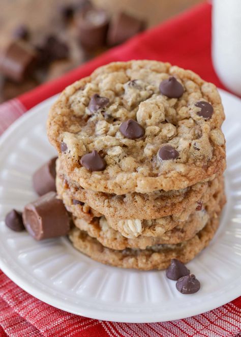 Carmelita Cookies, Cookies With Rolos, Jumbo Cookies, Rolo Cookies, Chocolate Oatmeal Bars, Life Made Simple, Baking Power, Fudgy Brownie, Food Chocolate