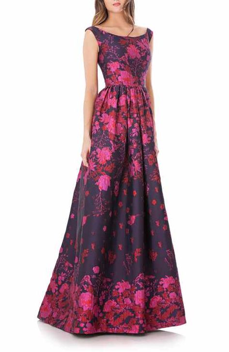 Boat Neck Gown, Purple Evening Gowns, Floral Evening Gown, Floral Ball Gown, Gown Designs, Floral Print Gowns, Floral Evening Dresses, Purple Floral Dress, Carmen Marc Valvo