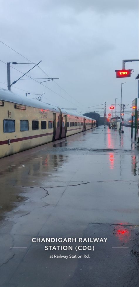 Railway Station Snap, Rain Snapchat, Chandigarh Snap, Princess Artwork, Desi Vibes, Snap Story, Disney Princess Artwork, Snap Snapchat, Hand Pic