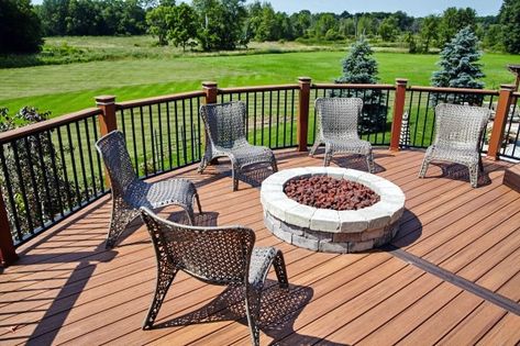 Top 50 Best Deck Fire Pit Ideas - Wood Safe Designs Low Deck Ideas, Low Deck Ideas Ground Level, Deck With Above Ground Pool, Fire Pit On Deck, Deck Ideas Ground Level, Deck Fire Pit Ideas, Pool And Fire Pit, Fire Pit Video, Deck Fire Pit