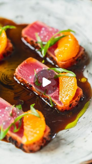 Chris Jay on Instagram: "Hawaiian teriyaki ahi tuna tataki, pickled red onion spheres, scallions, mandarin oranges, ponzu, and dill oil  #tataki #cheflife #theartofplating #food #foodart #culinaryarts #seafood" Katsu Sauce Recipe, Soy Glaze Recipe, Seafood Menu Ideas, Raw Fish Recipes, Fine Dining Appetizers, Dill Oil, Tuna Appetizer, Ahi Tuna Recipe, Grilled Mackerel