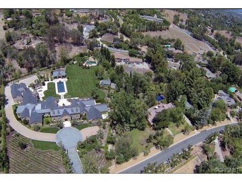 24895 Long Valley Rd, Hidden Hills, CA 91302 Kanye West House, Hidden Hills Mansion, Hidden Hills Home, Hidden Hills California, Glam Rooms, Kim Kanye, House Of Horrors, Jenner House, Kanye West And Kim