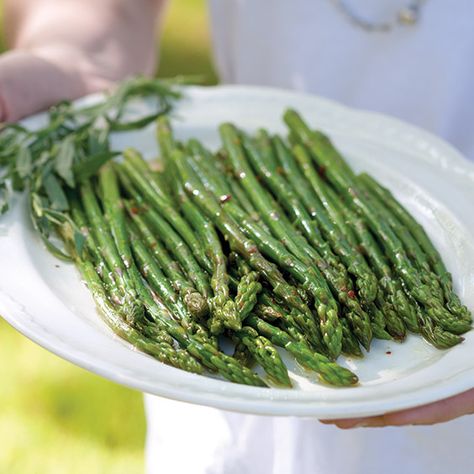 Marinated Asparagus Recipes, Marinated Asparagus Cold, Marinated Asparagus, Cold Sides, Vegetable Salads, Paula Dean, Savory Sides, Marinated Vegetables, How To Cook Asparagus