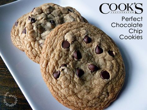 Cooks Illustrated Recipes, Mountain Christmas, Best Chocolate Chip Cookies Recipe, Perfect Chocolate Chip Cookies, Chocolate Chip Cookie Recipe, Chocolate Cookie Recipes, Cooks Illustrated, Oreo Dessert, Best Chocolate Chip Cookie